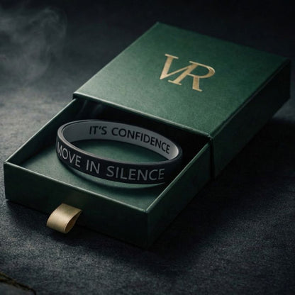 MOVE IN SILENCE - IT´S CONFIDENCE