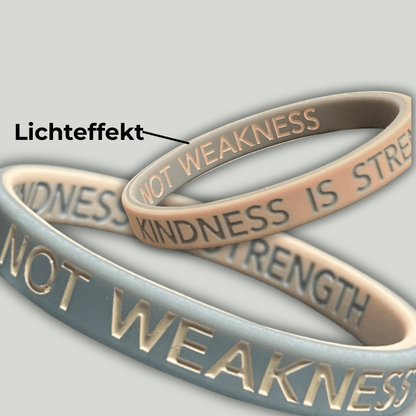Die Souveräne. KINDNESS IS STRENGTH - NOT WEAKNESS